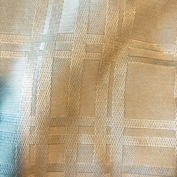 Plaid Cream Cloth Napkins - Picture 5 of 5